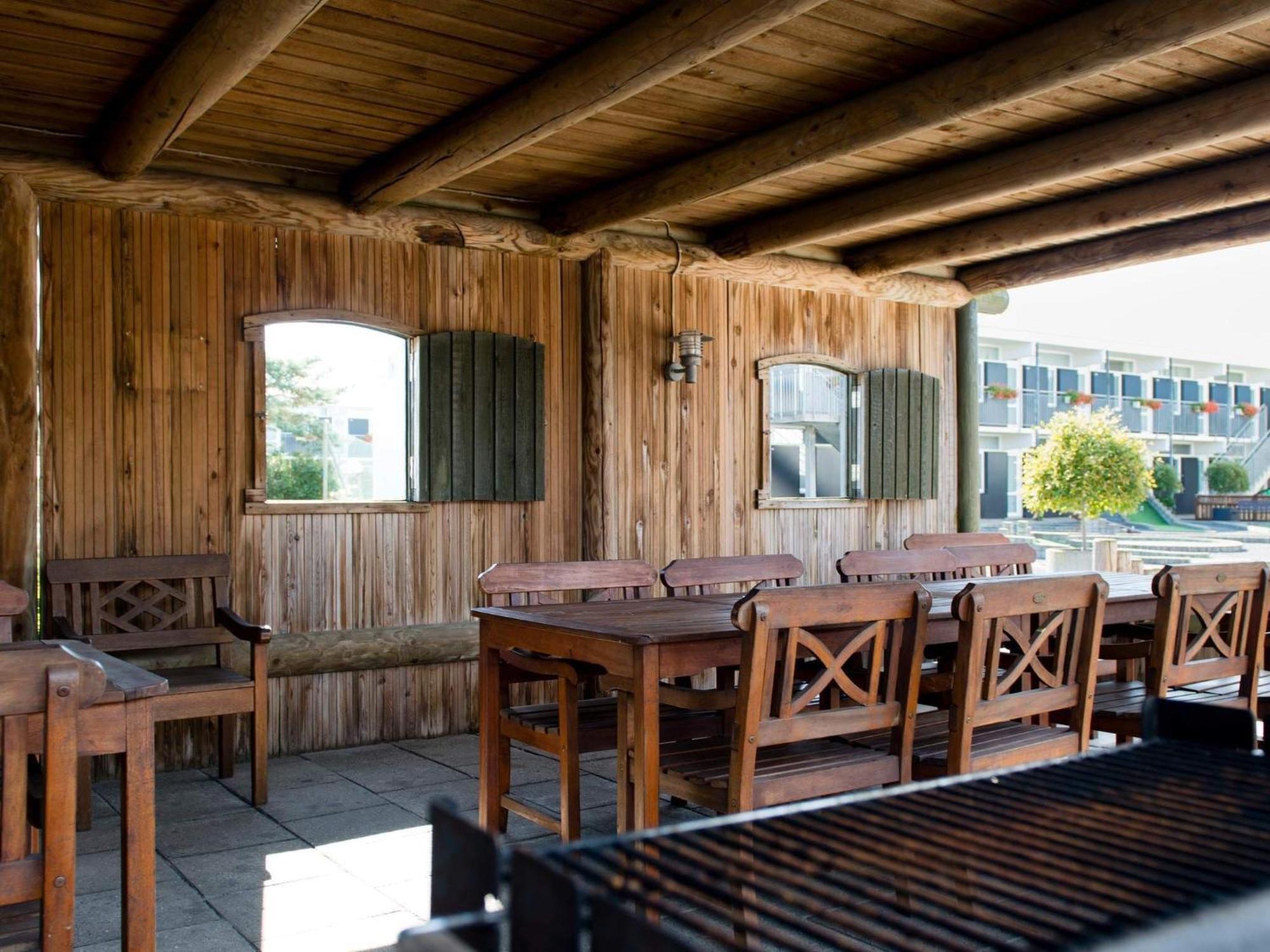 8 Person Holiday Home On A Holiday Park In Glesborg Exterior foto